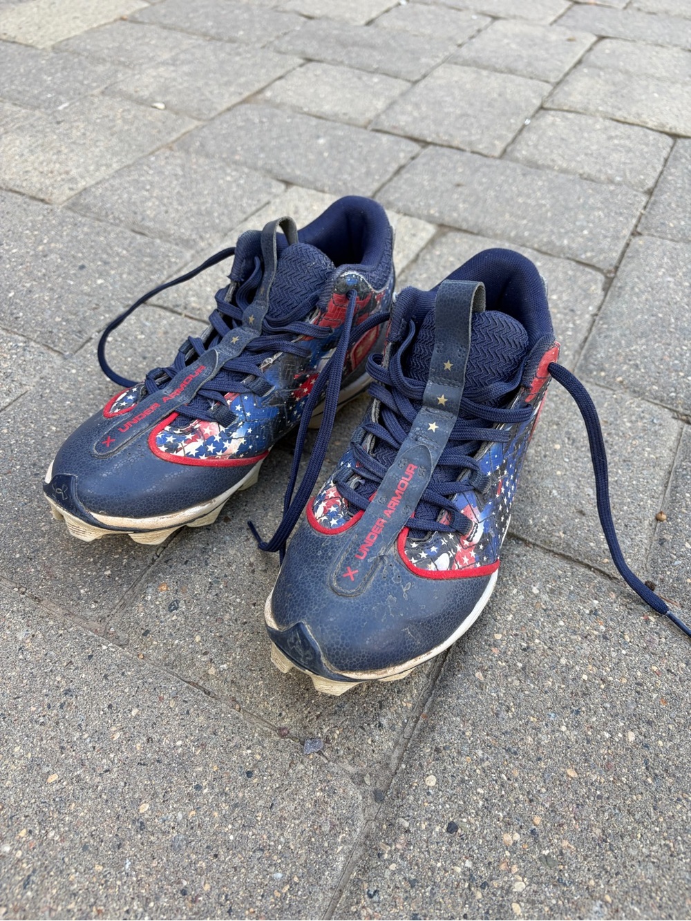 Under Armour Navy and Red Kids' Athletic Cleats